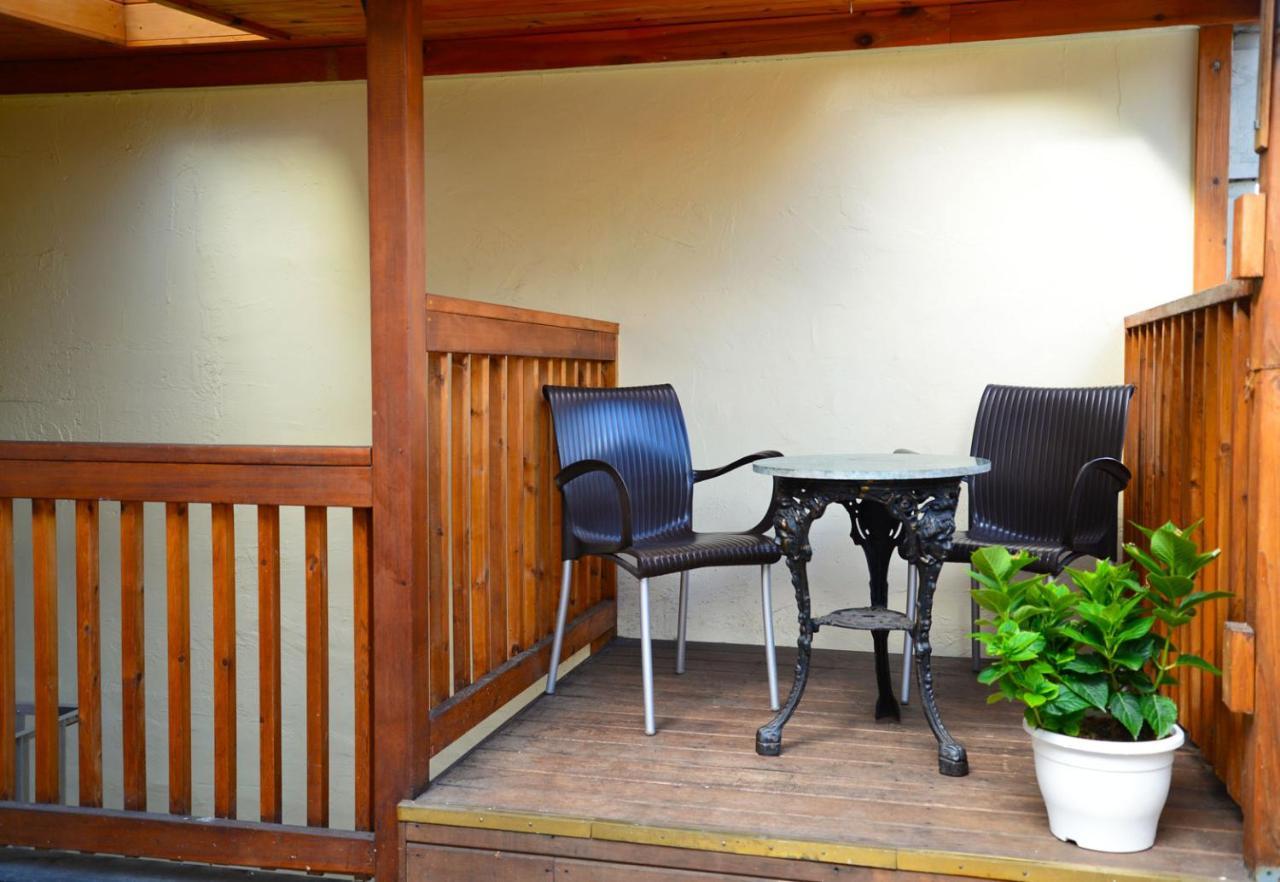 Vancouver Hideaway Guesthouse Екстериор снимка