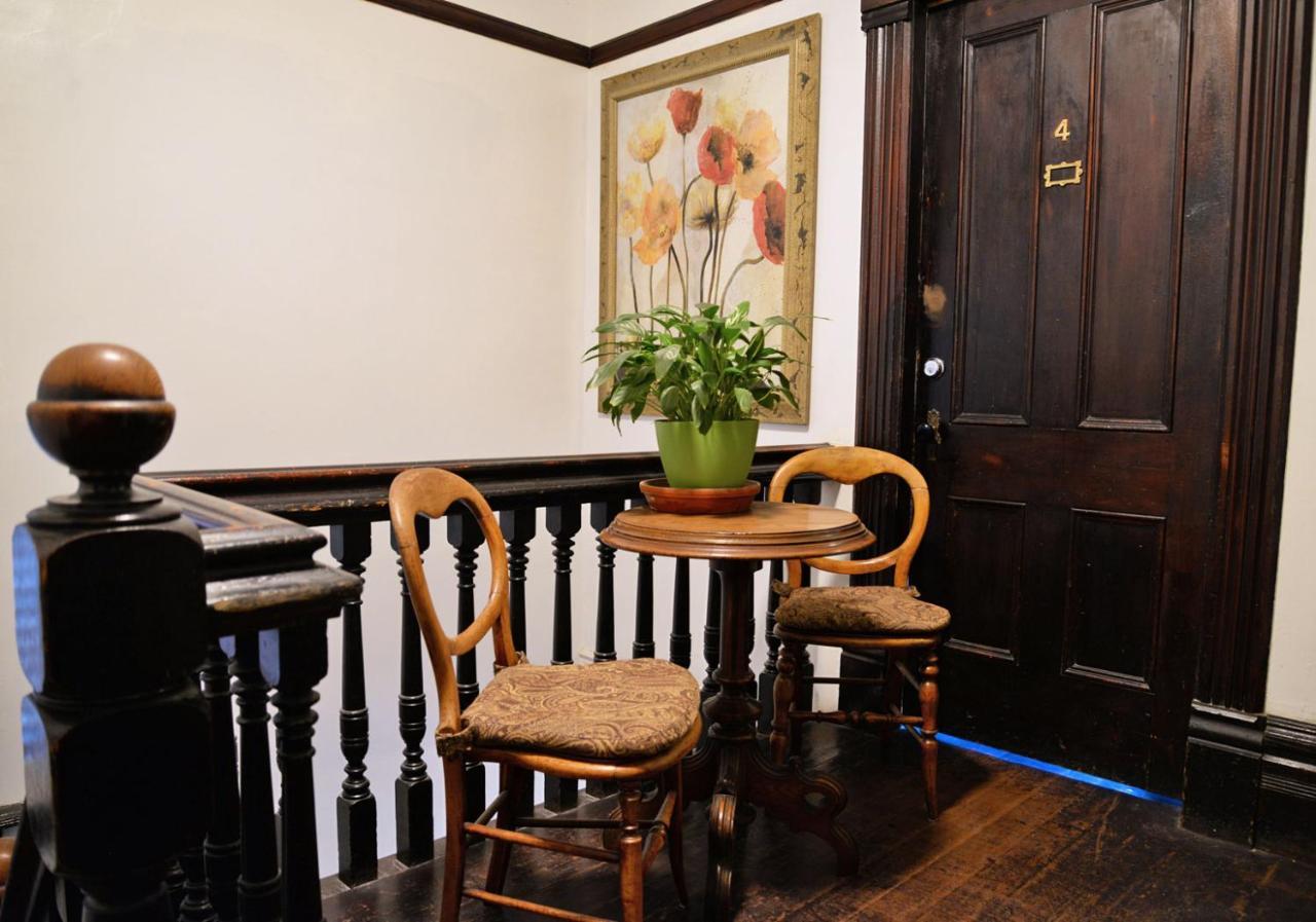 Vancouver Hideaway Guesthouse Екстериор снимка